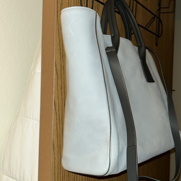 Brunello  Cucinelli large tote detachable Crossbody strap & inner pouch - Picture 4 of 16